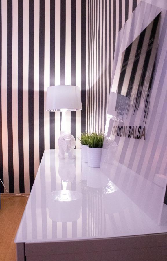 Como Design-Apartment Close To Isar River Area - Centrally Located ميونيخ المظهر الخارجي الصورة